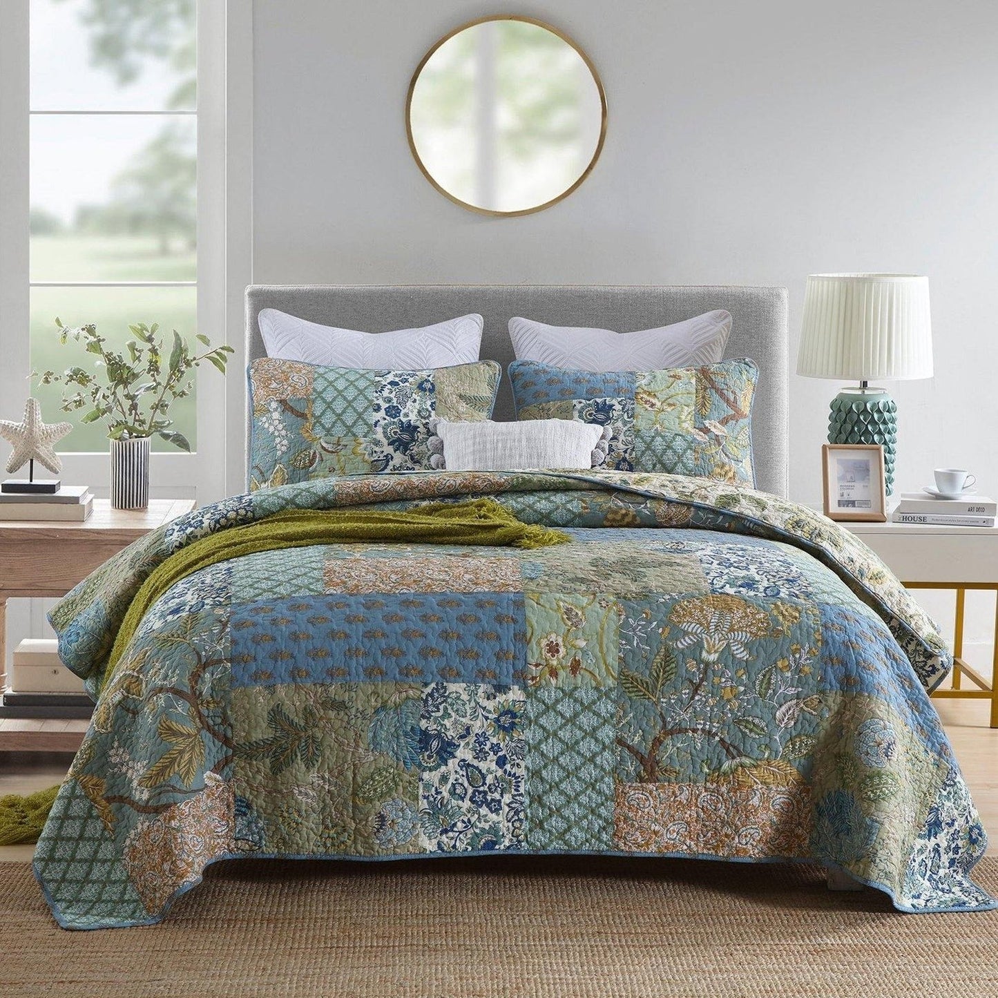 Patchwork Cotton Quilt Bedding Set 3 Pieces, Boho Quilted Bedspread With 2 Pillow Shams, Floral Pattern Quilted Coverlet Comforter