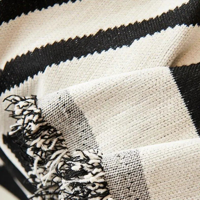 Boho Chenille Pattern Throw Blanket with Tassel │ Simple Nordic Jacquard Reversible Double Sided Sofa Cover