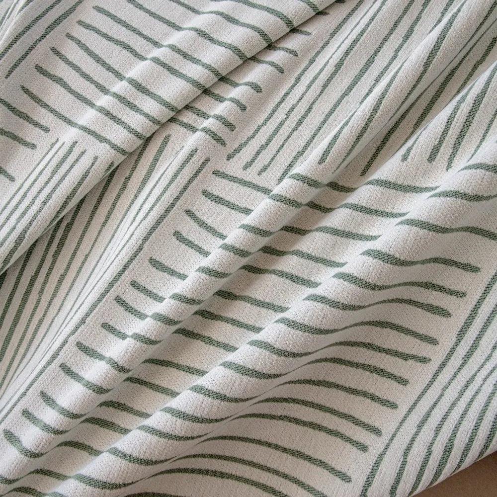 Chenille Striped Pattern Throw Blanket with Tassel 2 │ Nordic Jacquard Reversible Anti-cat Scratch Protection Sofa Cover