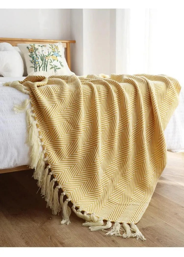Modern Retro Geometric Knitted Blanket with Tassel │ Nordic Style Plaid Bedspread