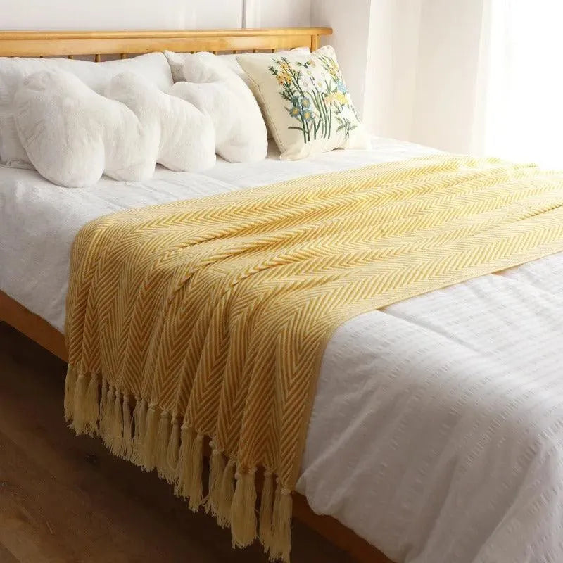 Modern Retro Geometric Knitted Blanket with Tassel │ Nordic Style Plaid Bedspread