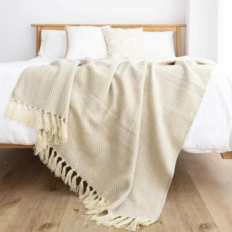 Modern Retro Geometric Knitted Blanket with Tassel │ Nordic Style Plaid Bedspread