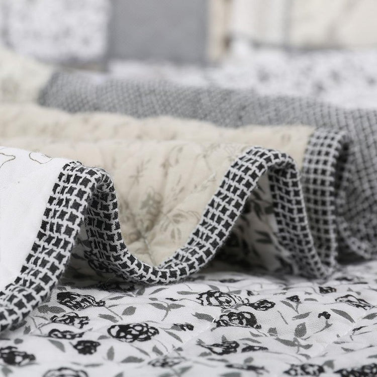 Grey And White Bohemian 3 Pieces Quilt Sets With 2 Pillowcases Cover, Boho Styles Bedding Coverlet Sets