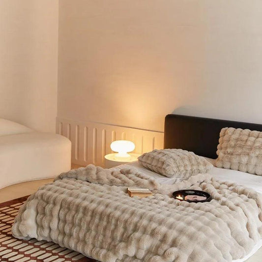Neutral Luxury Fur Fluffy Blanket, Super Comfortable Blankets for Bed, High-end Warm Winter Blanket for Sofa Couch Decor